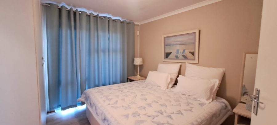 To Let 5 Bedroom Property for Rent in Vermont Western Cape